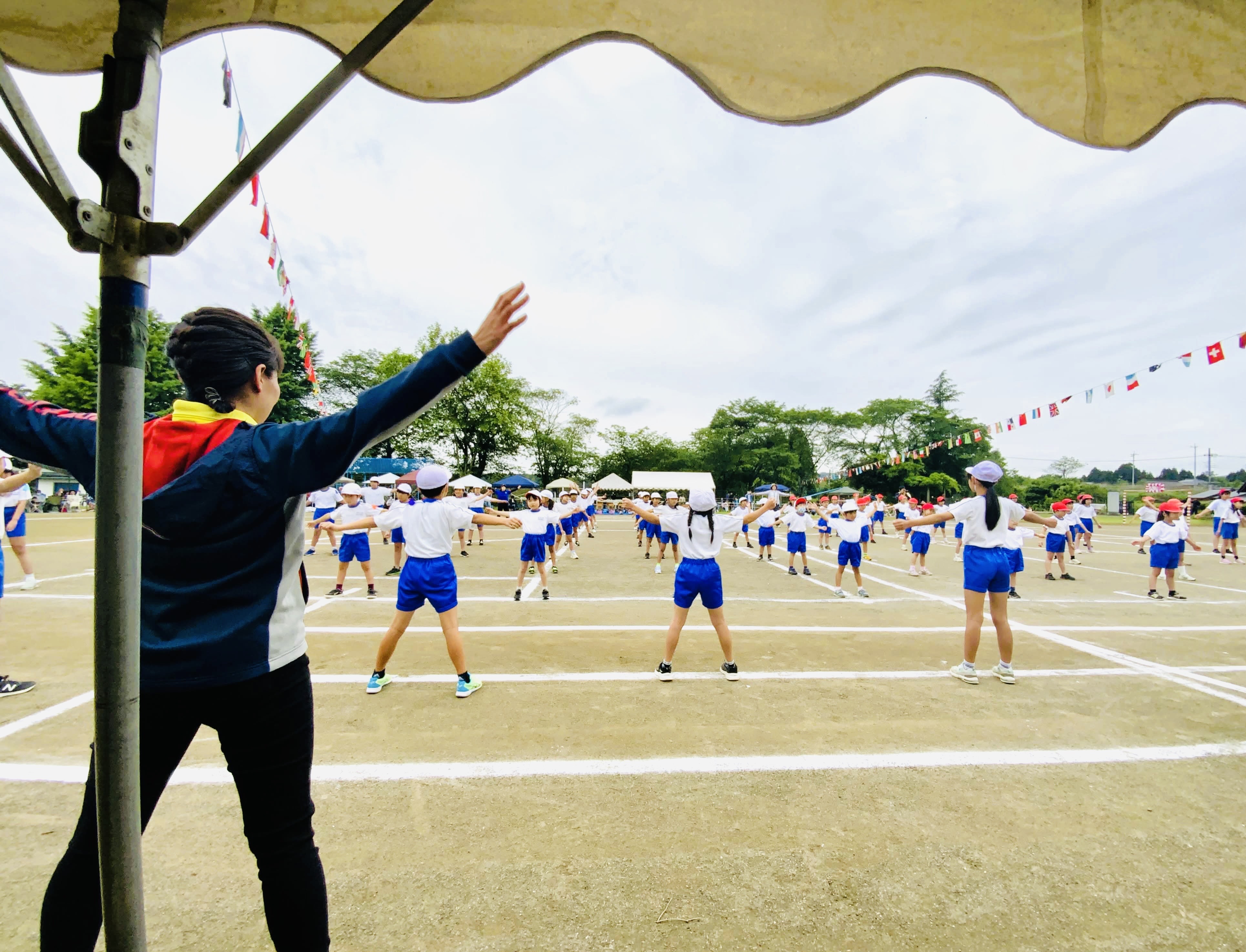 城里町教育委員として運動会で体操